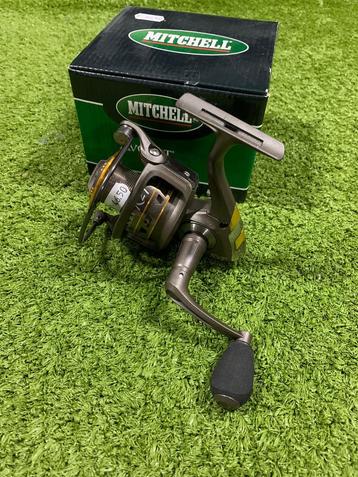 Sale! Nieuwe Mitchell Avocet RZT 4000 molen, 8 lagers beschikbaar voor biedingen