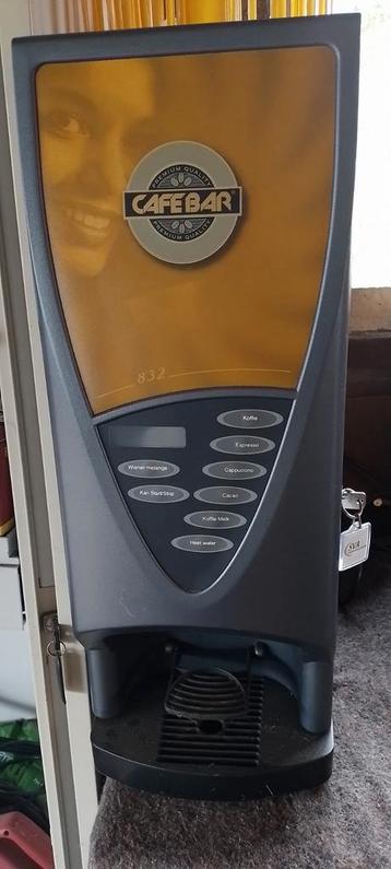 Koffiemachine beschikbaar voor biedingen