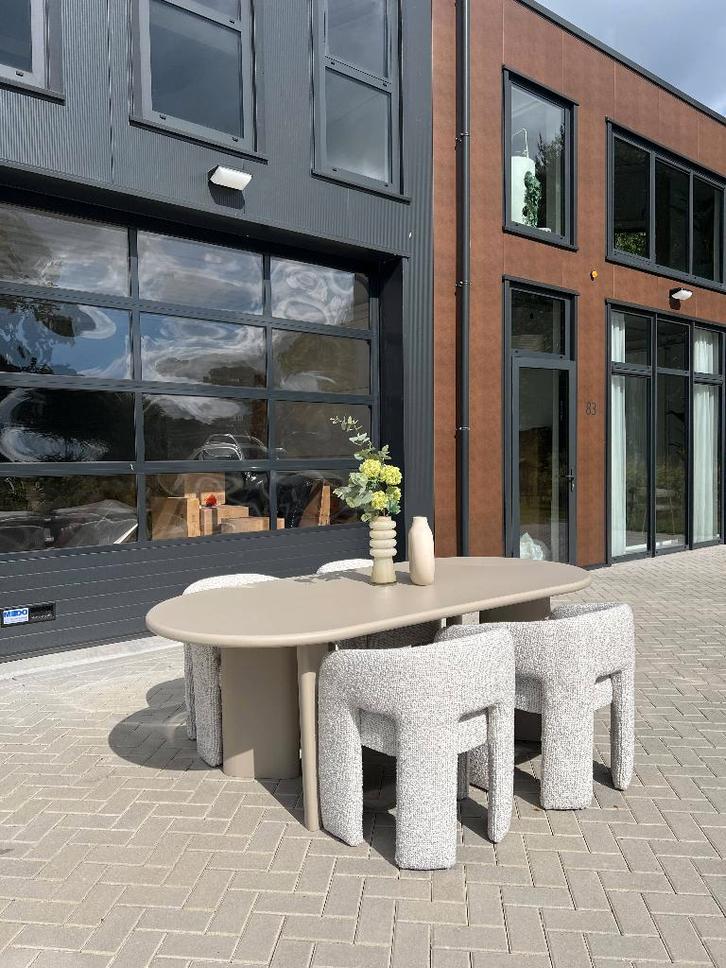 Ovalen Eettafel Japandi Stijl, Huis en Inrichting, Tafels | Eettafels, Nieuw, 100 tot 150 cm, 200 cm of meer, Vijf personen of meer