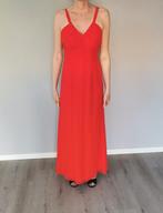 Rode lange jurk met tule, maat 38, Kleding | Dames, Gelegenheidskleding, Vila, Maat 38/40 (M), Ophalen of Verzenden, Galajurk