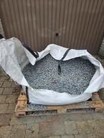 Basalt split 16 -22mm, Ophalen, Zo goed als nieuw, Basalt, Split