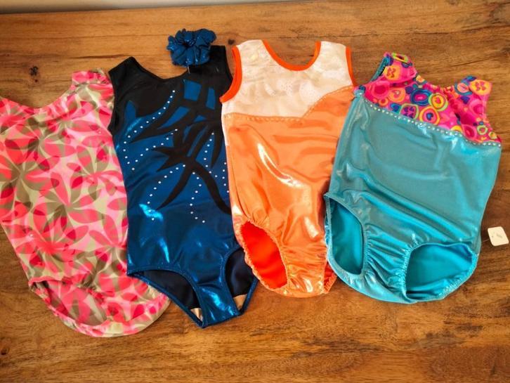 Turnpakjes/turnpakje/turnpak/gympakje maat 134, Sport en Fitness, Turnen, Zo goed als nieuw, Turnpak(je), Kindermaat 122 t/m 140