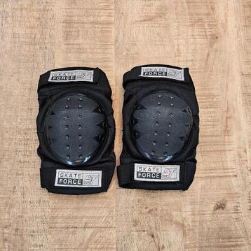 Skealers - Kniebeschermers beschikbaar voor biedingen