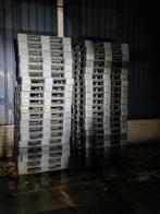Plastic pallets 110x110cm, Ophalen, Gebruikt, 100 cm of meer, 60 cm of meer