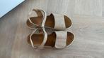 Clic sandalen goud maat 37, Ophalen of Verzenden, Meisje, Overige typen