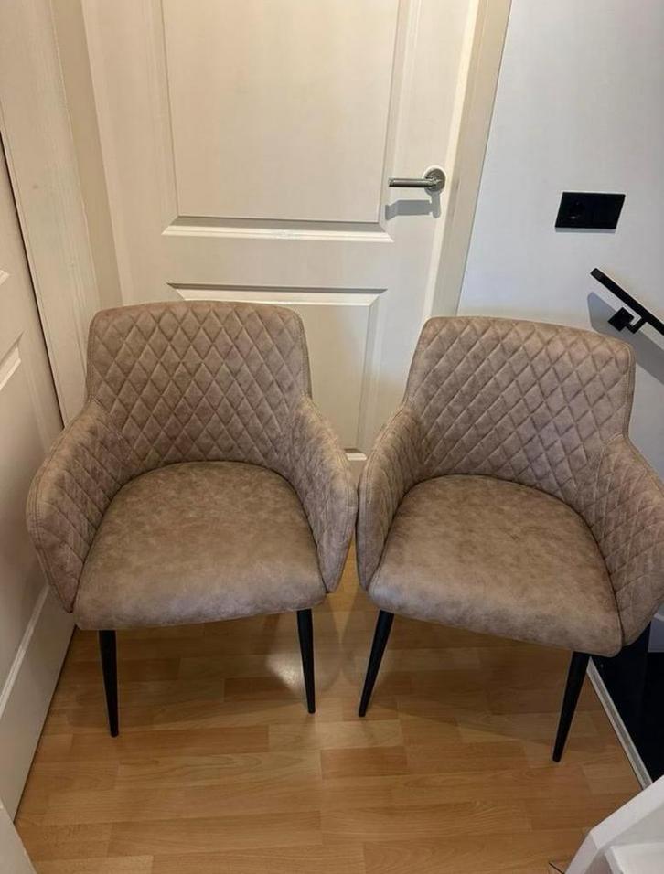 Eetkamerstoelen 2 stuks  Dami Living taupe, Huis en Inrichting, Stoelen, Zo goed als nieuw, Overige kleuren, Ophalen