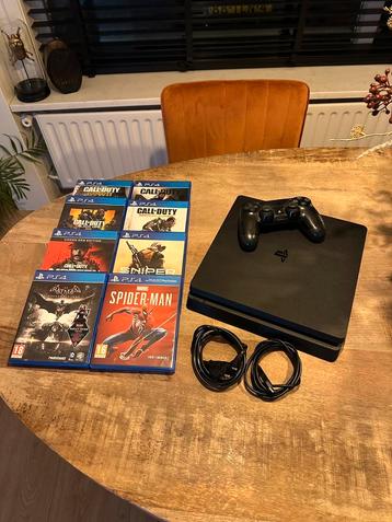 PlayStation 4 Slim met 8 games! PS4 beschikbaar voor biedingen