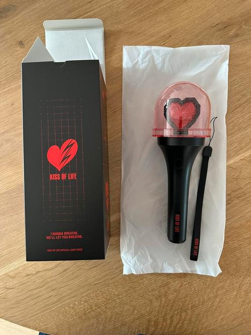 Kiss of life Lightstick, Verzamelen, Muziek, Artiesten en Beroemdheden, Zo goed als nieuw, Gebruiksvoorwerp, Ophalen of Verzenden