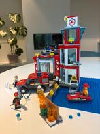 Lego city Brandweerkazerne 60215, Ophalen of Verzenden, Zo goed als nieuw