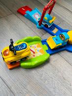 Toer toet auto lanceerbaan speelgoed, Ophalen of Verzenden, Zo goed als nieuw