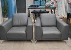 Z.g.a.n! 2 identieke fauteuils Antraciet leer, Montel, Huis en Inrichting, Fauteuils, Ophalen, Zo goed als nieuw, 50 tot 75 cm