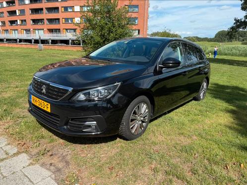 Peugeot 308 SW 1.2 130pk 2017 Zwart, Auto's, Peugeot, Particulier, Benzine, A, Stationwagon, Handgeschakeld, Origineel Nederlands