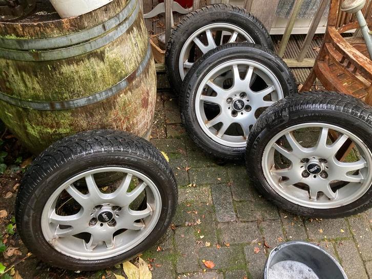 Originele Mini velgen mét winterbanden, Auto-onderdelen, Banden en Velgen, Banden en Velgen, Winterbanden, 16 inch, 175 mm, Personenwagen