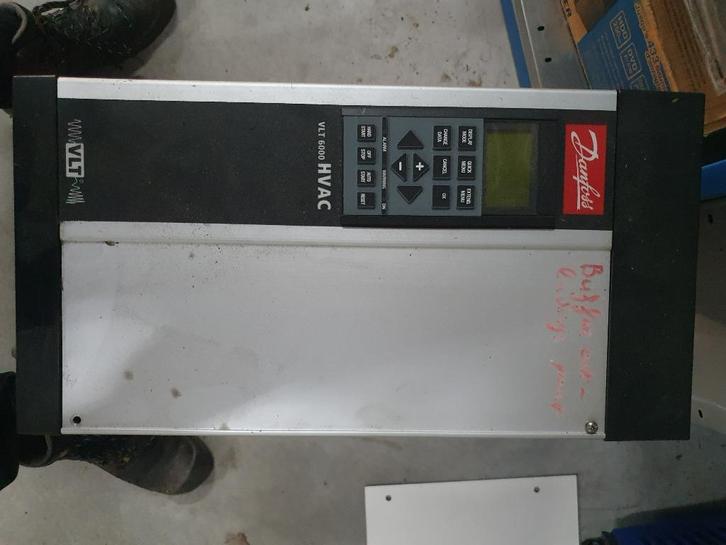 Danfoss VLT 6000 frequentieregelaar frequentieomvormer 497, Hobby en Vrije tijd, Elektronica-componenten, Gebruikt, Ophalen