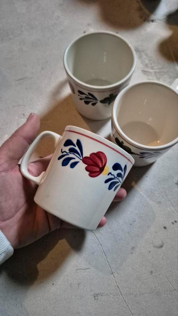 3 Koffiekopjes - Boerenbont Stijl, Huis en Inrichting, Keuken | Servies, Zo goed als nieuw, Kop(pen) en/of Schotel(s), Boerenbont