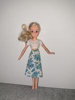 Leuke kleding voor barbie sindy fleur excl pop, Verzamelen, Poppen, Ophalen of Verzenden, Gebruikt, Kleertjes