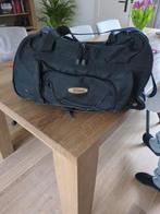 Sport weekendtas op wieltjes, Sieraden, Tassen en Uiterlijk, Tassen | Reistassen en Weekendtassen, 40 tot 60 cm, 20 tot 30 cm