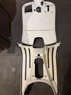 Vespa GTS beenschild treeplank kappenset, Piaggio, 300@hot.com, Ophalen of Verzenden, Gts