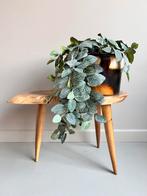 Mid Century Modern driepoot live edge cocktail / bijzettafel, Minder dan 45 cm, Midcentury modern, MCM, Vintage, Overige vormen