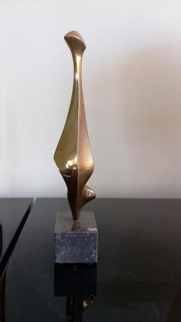 Jef Wishaupt brons sculptuur beschikbaar voor biedingen