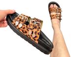Leopard Slippers met stoere gespen mt 41, Ophalen of Verzenden, Nieuw, Slippers