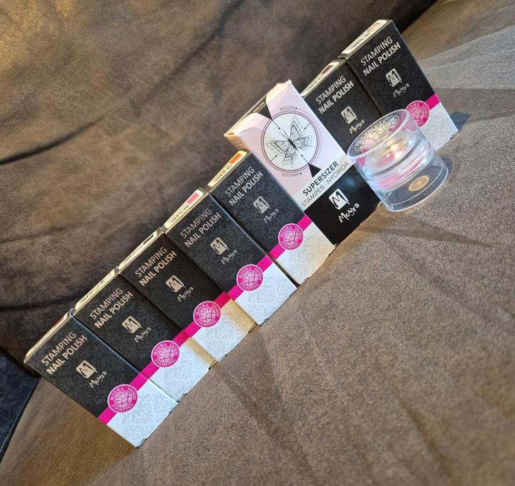 Moyra smart polish stamping, supersizer stamper, Sieraden, Tassen en Uiterlijk, Uiterlijk | Cosmetica en Make-up, Zo goed als nieuw