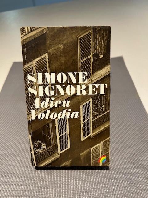 Adieu Volodia, Boeken, Ophalen of Verzenden, Zo goed als nieuw, Europa overig