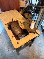 Lockmachine Union Special, Hobby en Vrije tijd, Naaimachines en Toebehoren, Gebruikt, Lockmachine, Industrieel, Ophalen