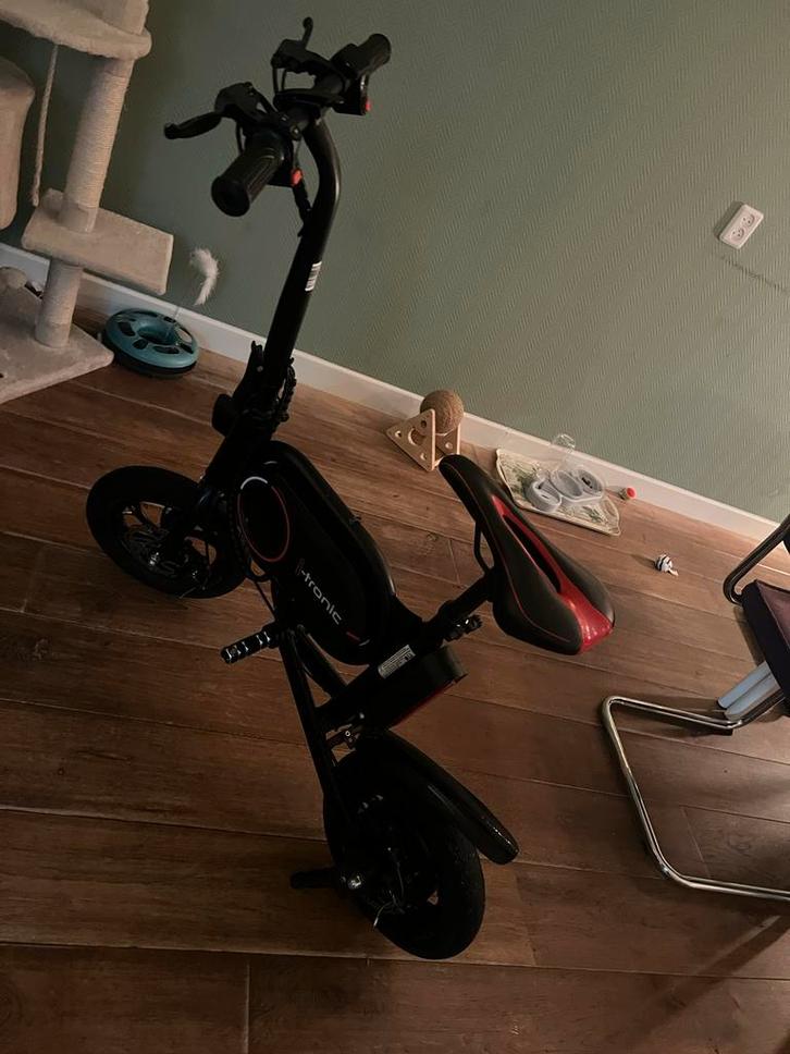 Elektrische Fietsje - Zonder Trappen!, Fietsen en Brommers, Steps, Gebruikt, Elektrische step (E-scooter), Ophalen