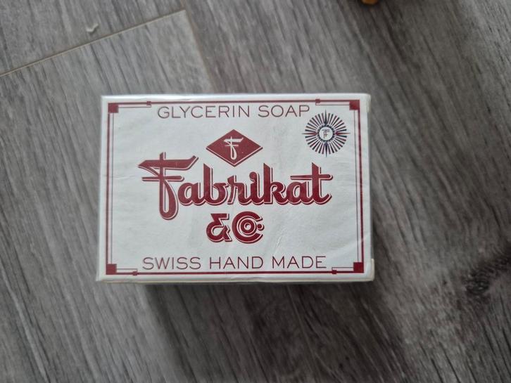 Fabrikat & Co Glycerine Soap, Manderines Ambrees, 100 gr, Sieraden, Tassen en Uiterlijk, Uiterlijk | Lichaamsverzorging, Nieuw