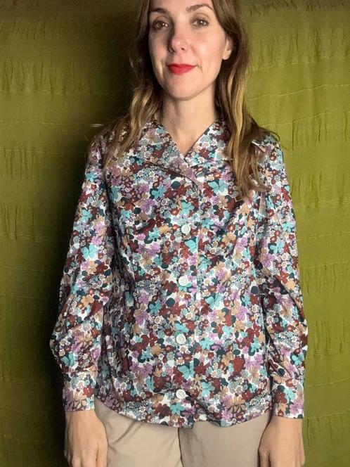 Vintage 70s blouse - Jaren 70 -print - bloemenprint - 36/38, Kleding | Dames, Blouses en Tunieken, Gedragen, Maat 36 (S), Ophalen of Verzenden