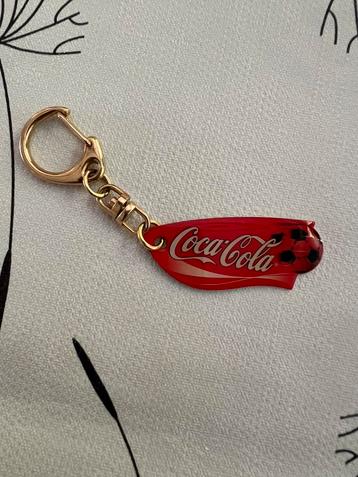 Coca Cola sleutelhanger WK voetbal 2000 beschikbaar voor biedingen