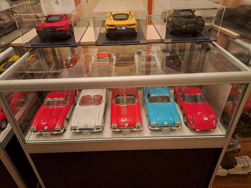 GEZOCHT: Corvette C1 modellen, schaal 1:12, ZIE TEKST., Hobby en Vrije tijd, Modelauto's | 1:5 tot 1:12, Zo goed als nieuw, Auto