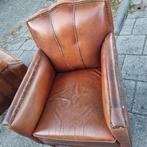 Geleefde lederen fauteuil Chesterfield klassiek, Gebruikt, ., Klassiek, Ophalen of Verzenden