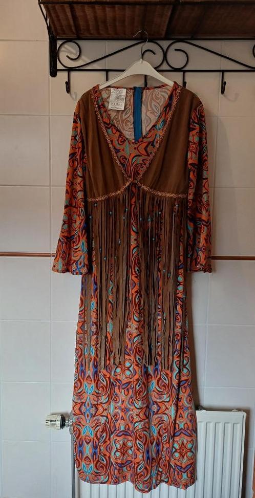 Lange HIPPIE JURK met vest en pruik voor dames, maat 44-46., Kleding | Dames, Carnavalskleding en Feestkleding, Zo goed als nieuw