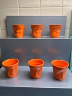 Nieuwe set oranje deukbekers van Revol 8 cl., Nieuw, Ophalen of Verzenden, Overige stijlen, Kop(pen) en/of Schotel(s)