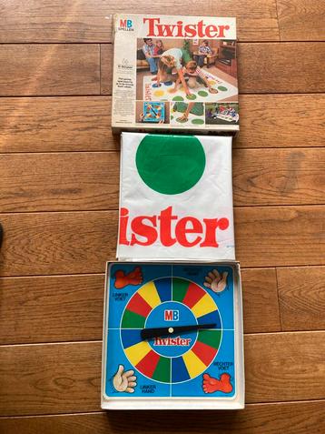 Twister Bordspel - MB Spellen beschikbaar voor biedingen