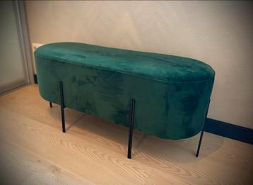 Groene Velvet Bankje beschikbaar voor biedingen
