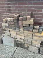 Free bricks, Tuin en Terras, Tegels en Klinkers, Ophalen, Zo goed als nieuw, Beton, 10 m² of meer