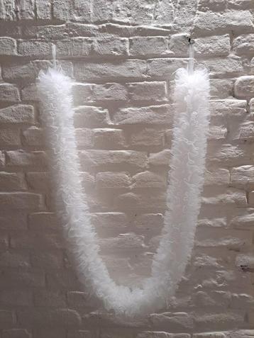 Witte Sier Slinger - Decoratie beschikbaar voor biedingen