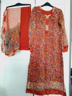 Maat S indiase Hindoestaanse kameez broek 3 delige pak, Overige typen, Oranje, Ophalen of Verzenden, Zo goed als nieuw