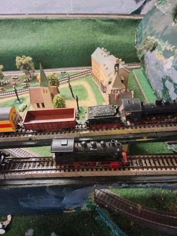 Fleischmann H0  3 lokomotieven met aanhangwagens. beschikbaar voor biedingen