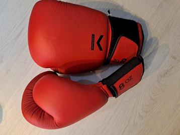 Bokshandschoenen maat 8 beschikbaar voor biedingen