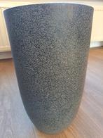 Hoge antraciet grijze plantenpot graniet look, Kunststof, Rond, Zo goed als nieuw, Tuin