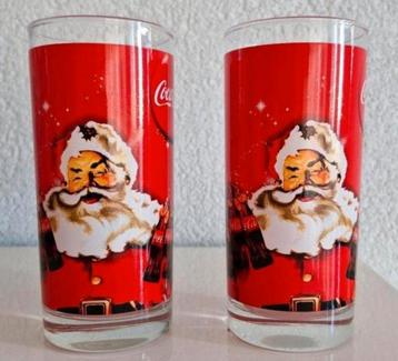 Twee Glazen Coca Cola Kerst beschikbaar voor biedingen
