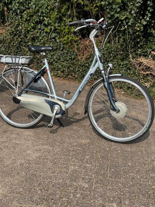 Zeer Mooie Elektrische BATAVUS.fiets, Fietsen en Brommers, Fietsen | Dames | Damesfietsen, Zo goed als nieuw, Batavus, Versnellingen
