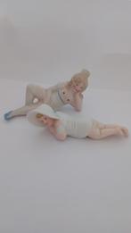 2 antieke bisquit dolls beeldjes 1 mooi flesje erotiek., Antiek en Kunst, Ophalen of Verzenden