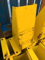 33 hoekbeschermers voor stellingen – H = 40 cm – 5 mm Staal