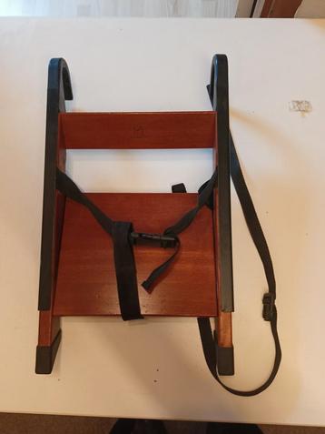 Kinderstoeltje voor aan Stoel beschikbaar voor biedingen