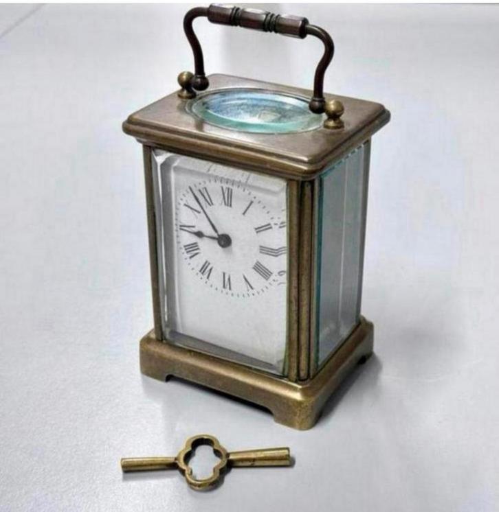 Antiek Antieke klok Victorian Clock 1880 Brass Carriage old, Antiek en Kunst, Antiek | Klokken, Ophalen of Verzenden